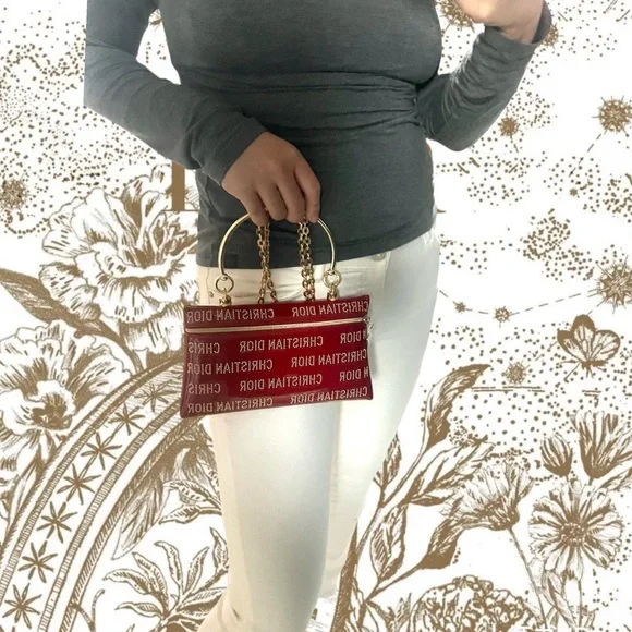 Dior Beauty Cosmetic Pouch to Crossbody Bag and Handbag Red Stud Patent Leather - Picture 15 of 16